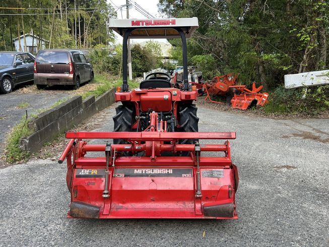 トラクター MTZ20 写真５