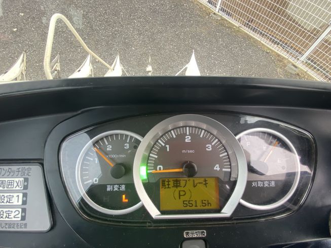 コンバイン ER572 NHDMSQW 写真９