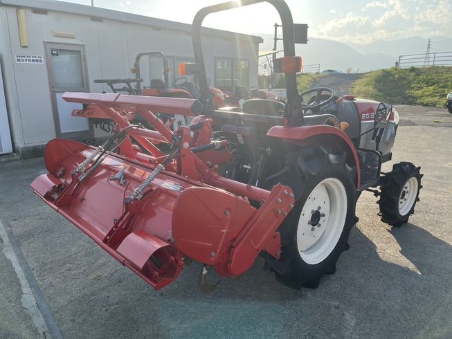 トラクター EG220 写真２
