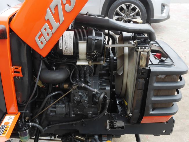 トラクター GB175 写真９