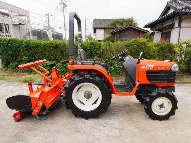トラクター GB175 写真２