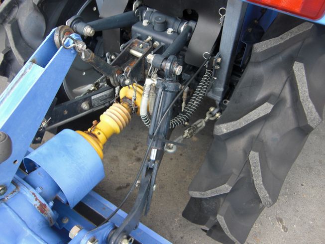 トラクター TH18-QA3V　　小型フル装備！　IQターン！ 写真７