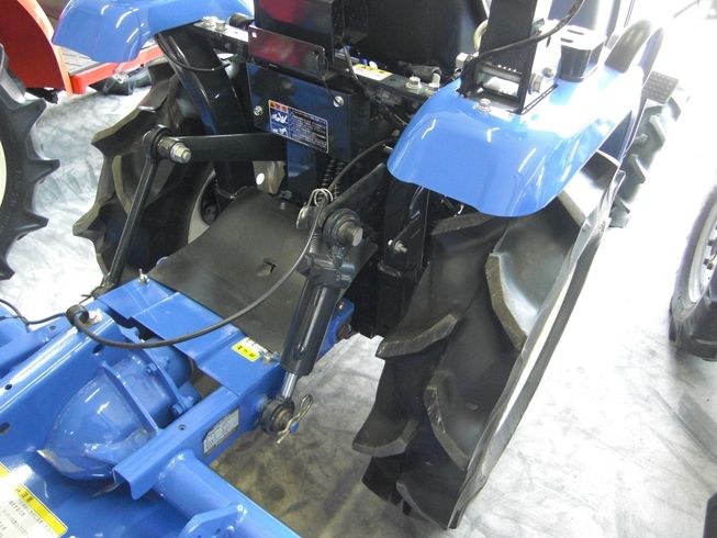 トラクター Z15-UXA11　シンプル操作でらくらく作業 写真５