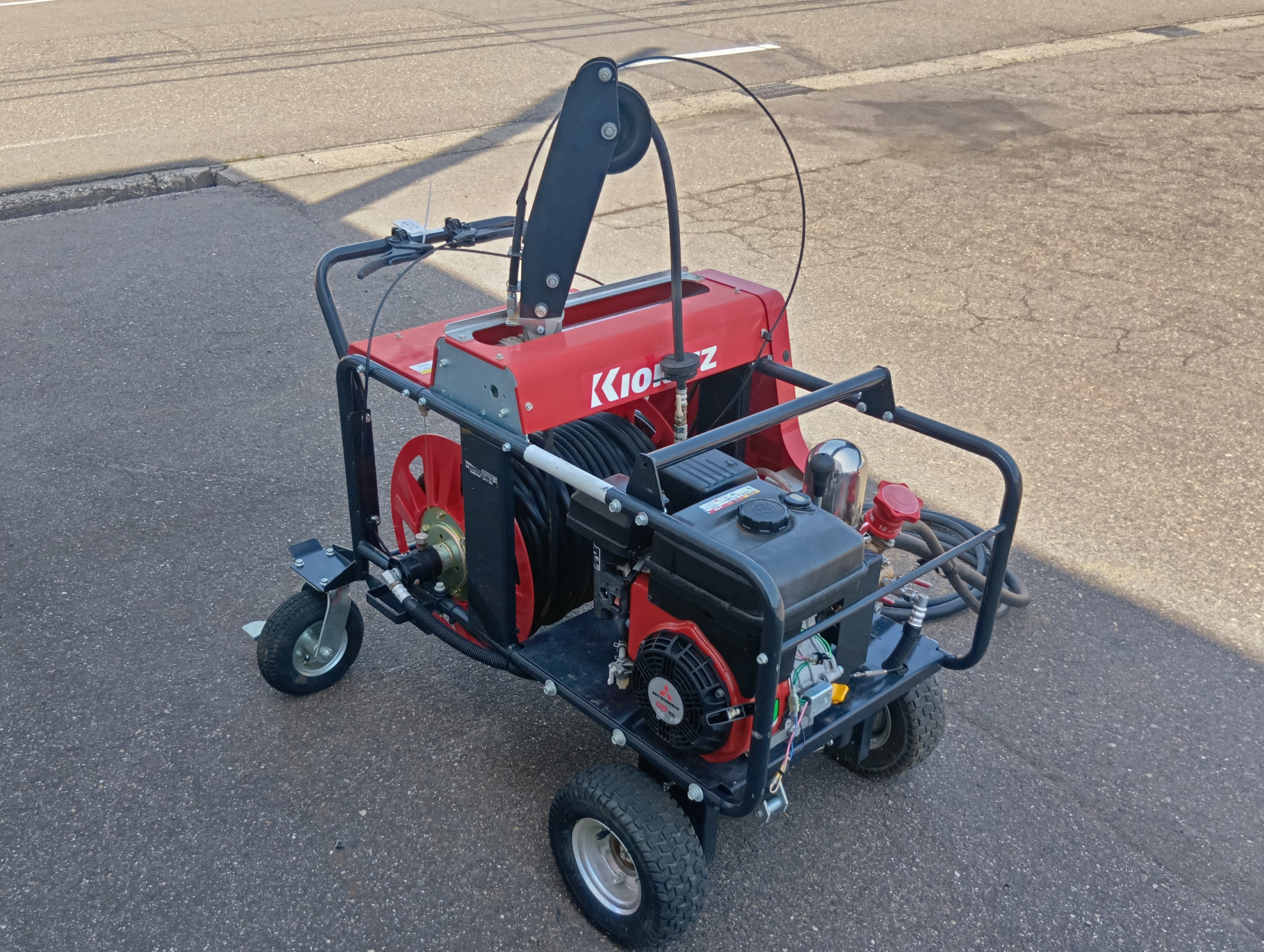 共立 キャリー動噴 写真