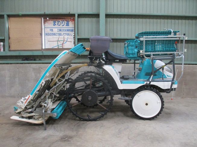 田植機 SPU450P-FR 写真３