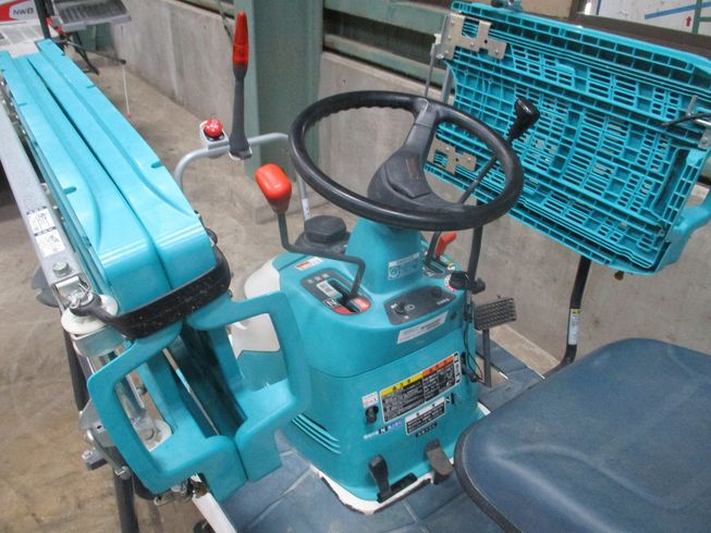田植機 SPU450P-FR 写真５