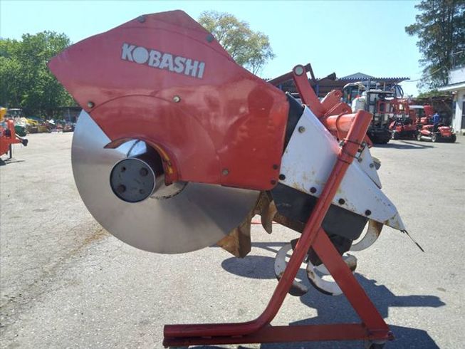 畦塗機 AS850M 写真４