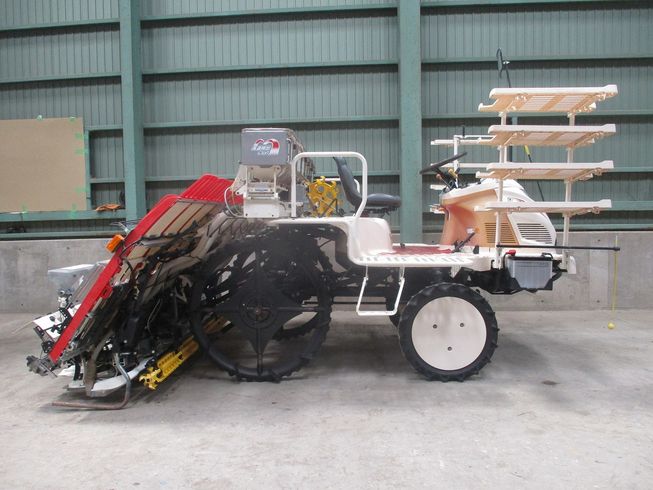 田植機 RG8 写真４