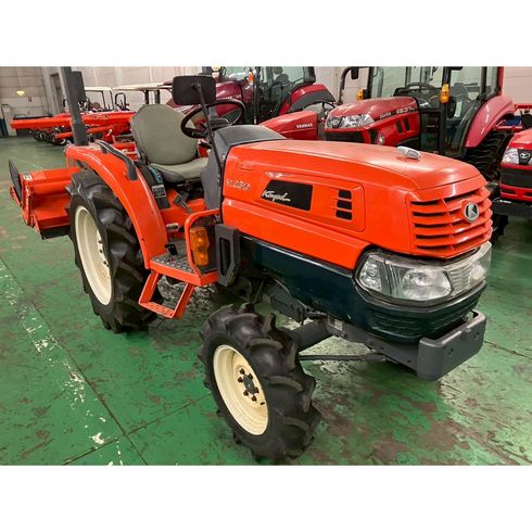 トラクター KL250 写真２