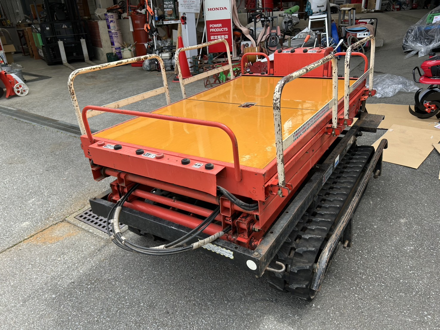 高所作業車 KL280E 写真３