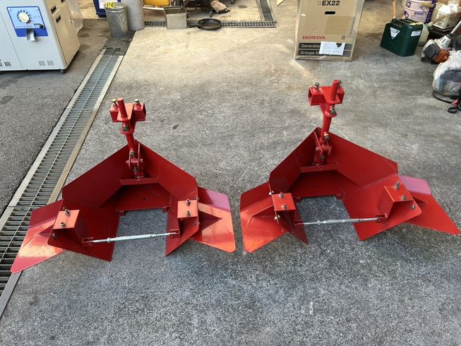 培土機 2連畝立て器 写真６