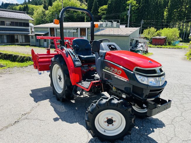 トラクター GS230 写真２