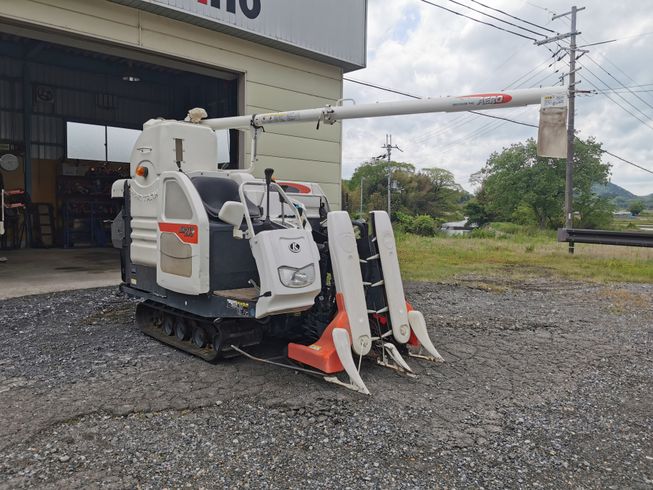 コンバイン AR213 写真２