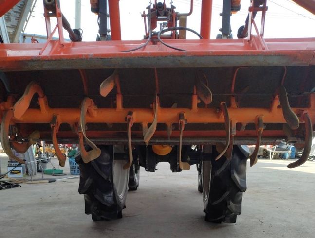 トラクター KB18FMA 写真８