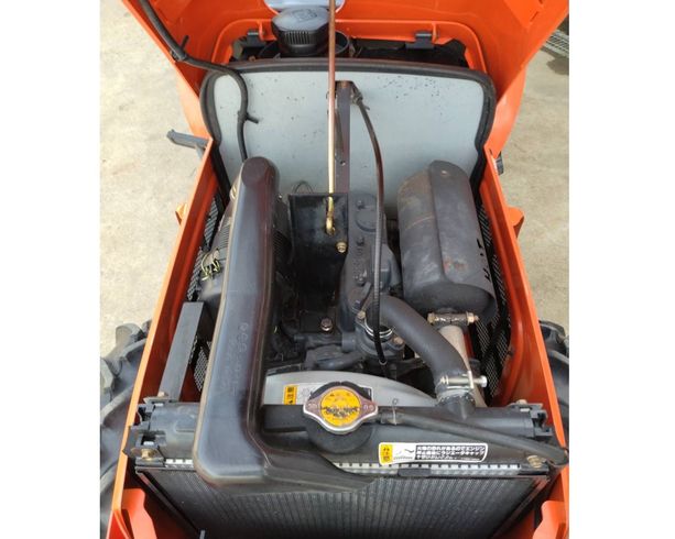 トラクター KB18FMA 写真７