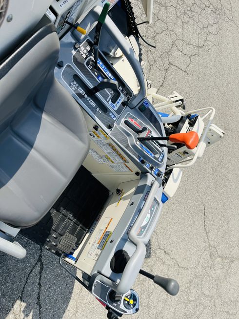 コンバイン HVF218G-ZKHWC 写真８