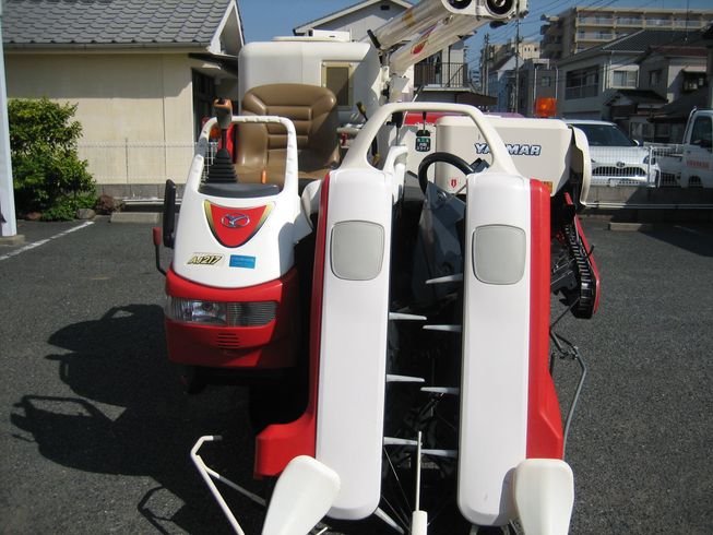 コンバイン AJ 217 MHL 写真３