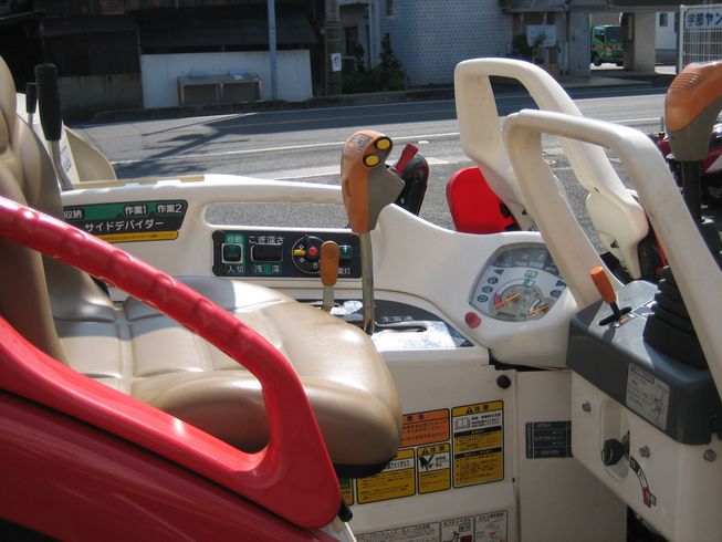 コンバイン AJ 217 MHL 写真８