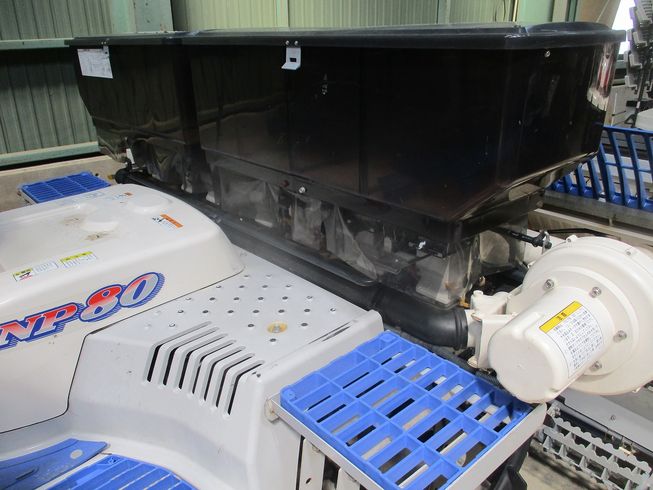 田植機 NP80D-LF 写真８