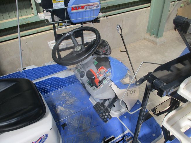 田植機 NP80D-LF 写真７