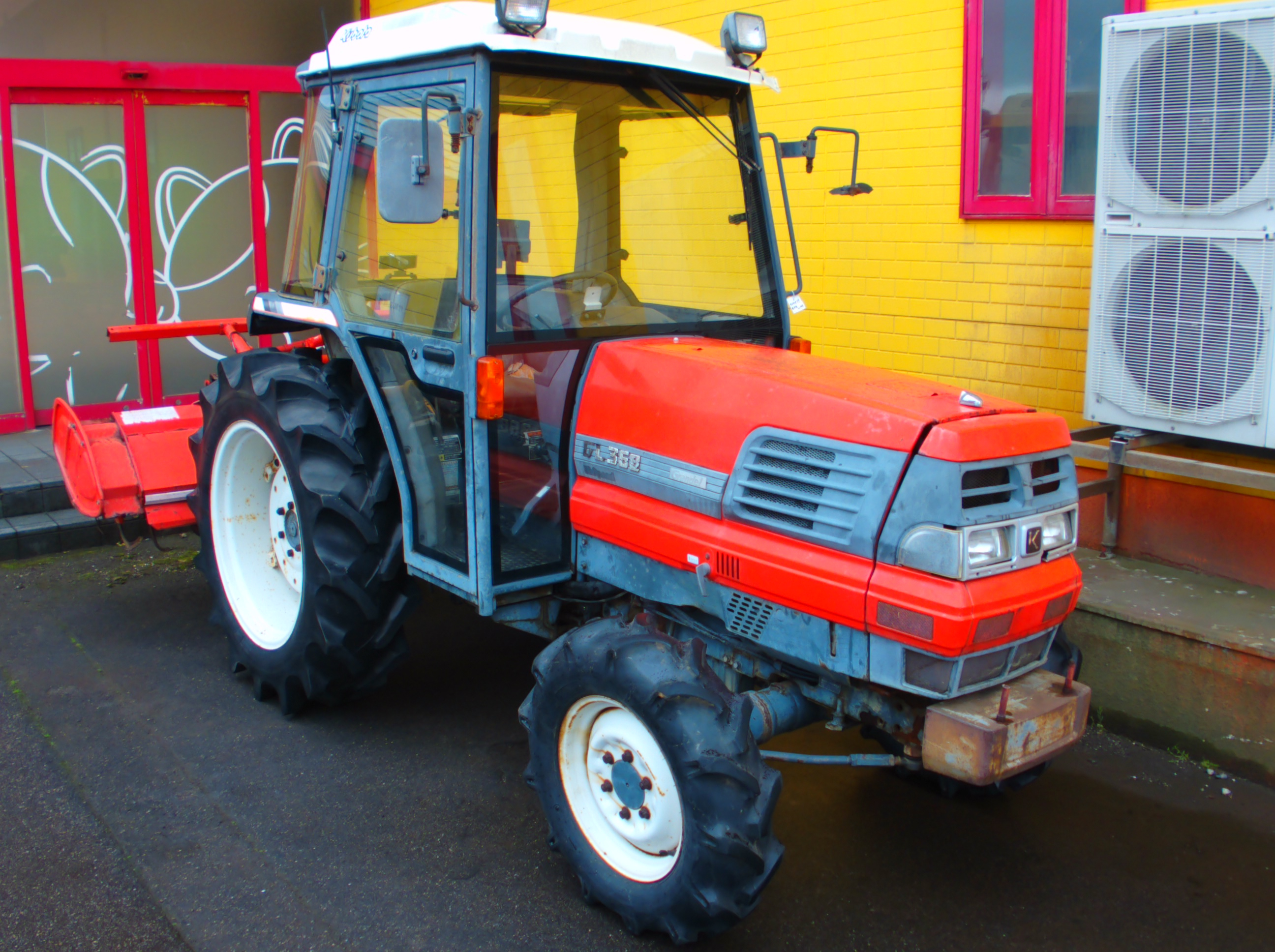 クボタ トラクター 写真