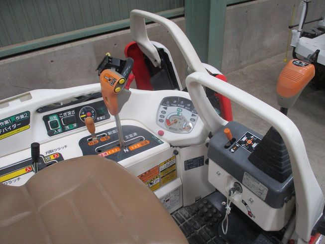 コンバイン AJ217 写真５