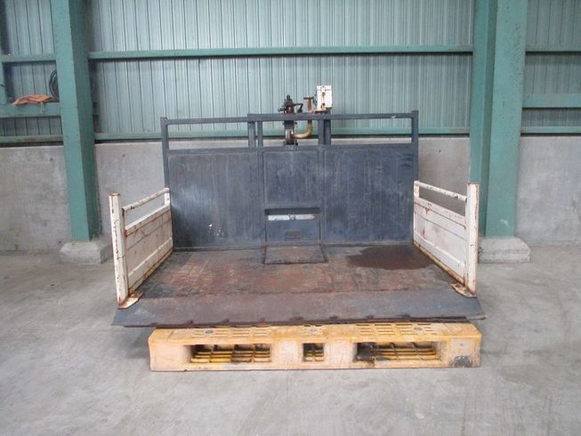 トラクタダンプ NA1600Ⅱ 写真４