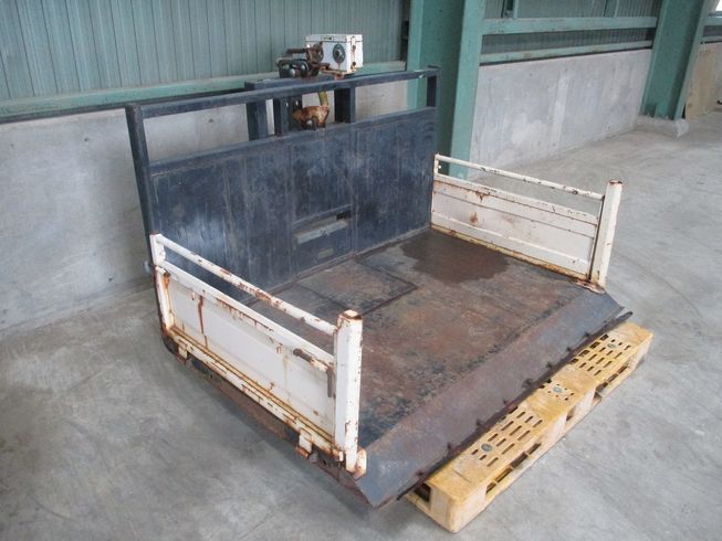 トラクタダンプ NA1600Ⅱ 写真２