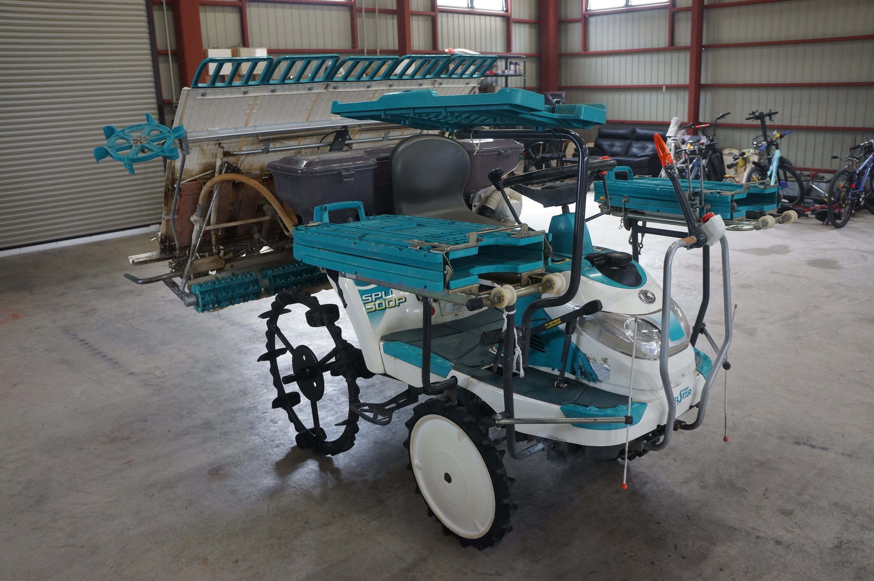 クボタ 田植機 写真