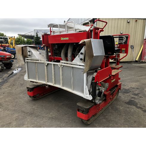 乗用摘採機 TFC-8 写真４