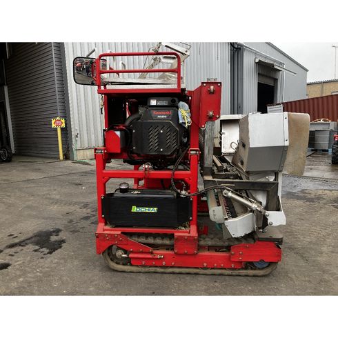 乗用摘採機 TFC-8 写真６