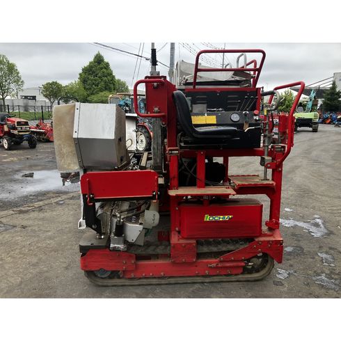 乗用摘採機 TFC-8 写真５