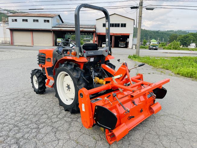 トラクター GB180 写真４