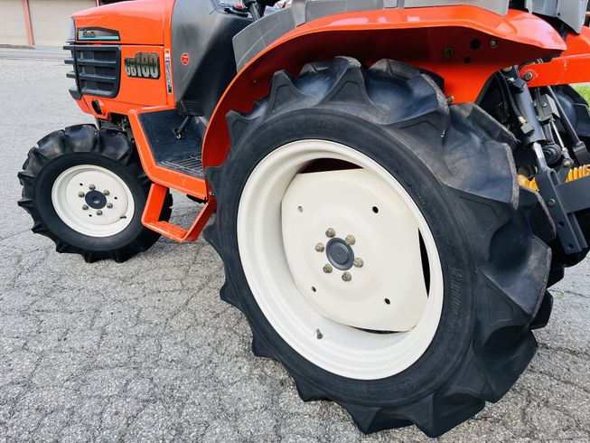 トラクター GB180 写真９