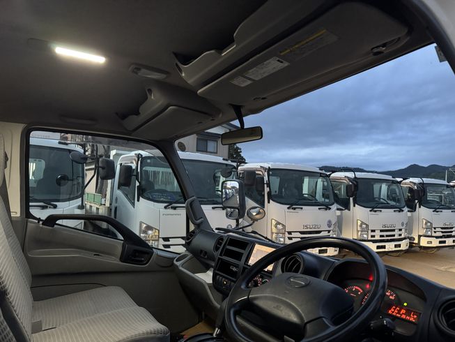 セルフローダー 積載車 TKG-XZU720M 写真11