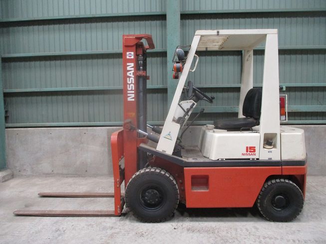 フォークリフト NH01M15 写真４