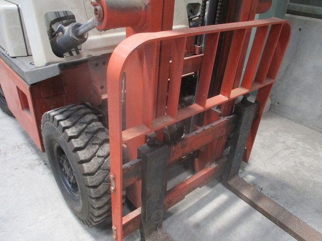 フォークリフト NH01M15 写真６