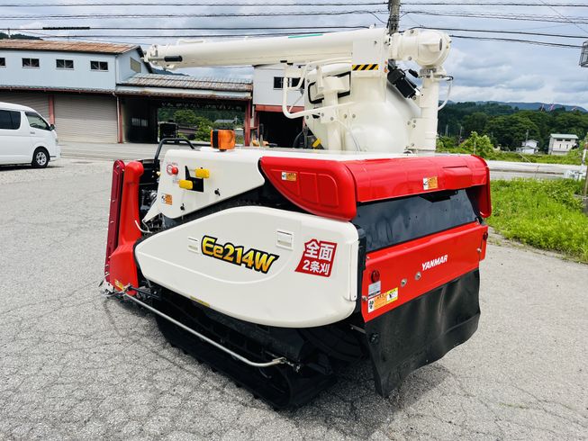 コンバイン Ee214WG 写真４