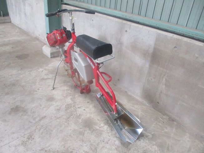 溝切機 MKF-A435 写真６