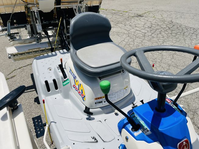 田植機 PPZ4-L 写真９