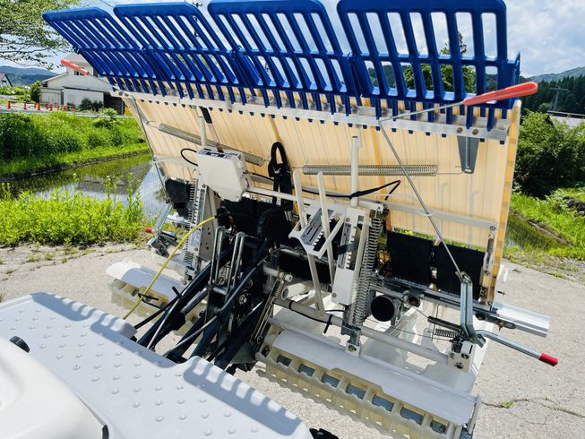 田植機 PPZ4-L 写真６