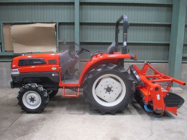 トラクター KL25 写真４
