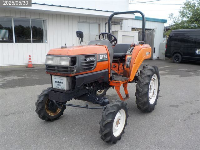 クボタ トラクター 写真