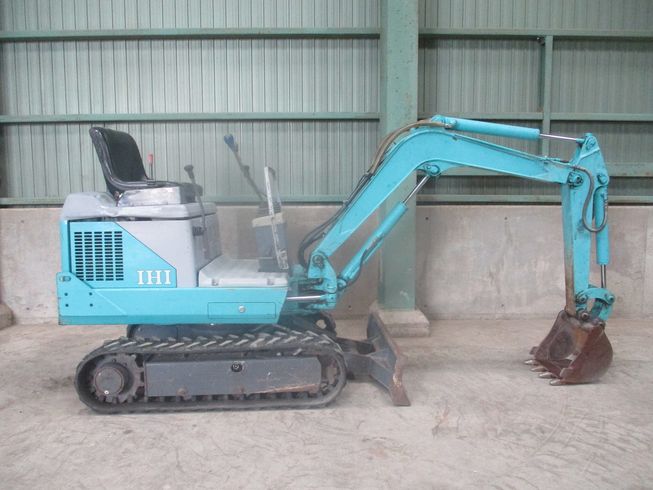 バックホー IS-7GX3 写真４