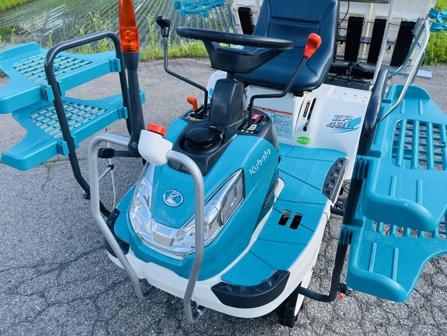 田植機 ZP43L 写真４