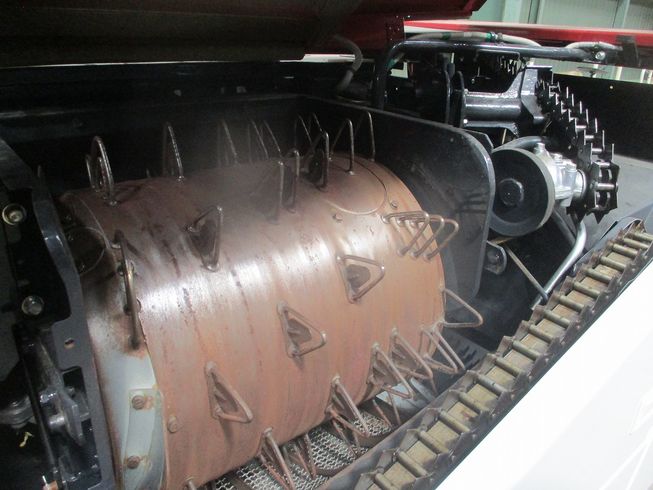 コンバイン YH323 写真10