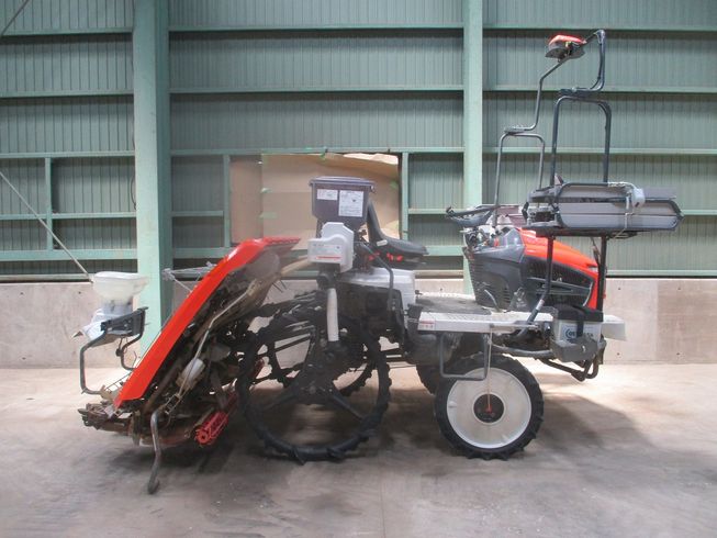 田植機 NW6S-FGS 写真３