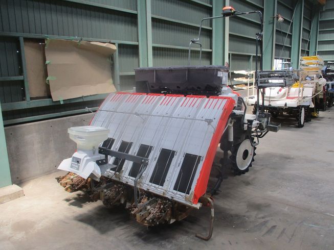 田植機 NW6S-FGS 写真５