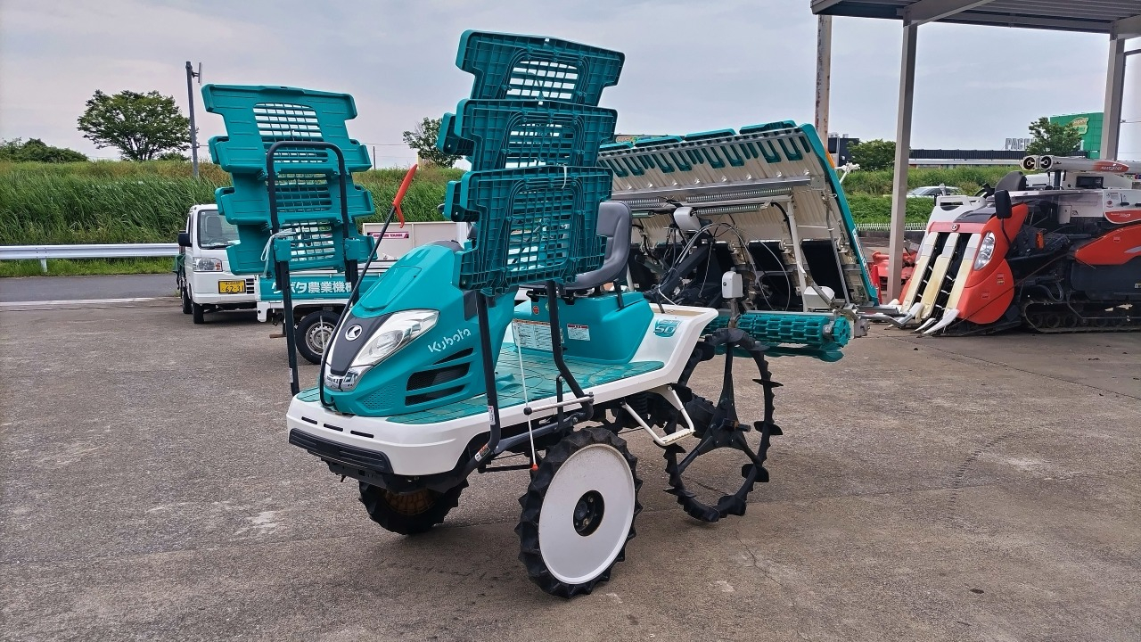 クボタ 田植機 写真