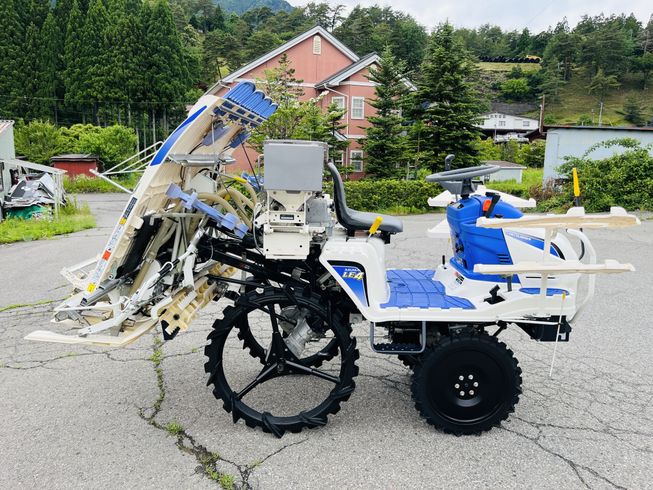 田植機 LE4 写真７